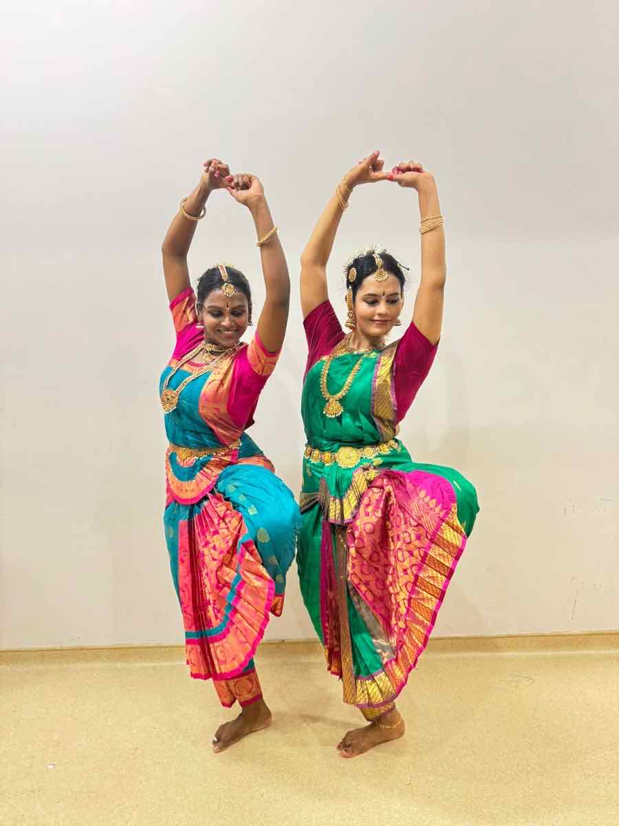 Semi-classical Indian dance performance by Aarudhra Dance School students